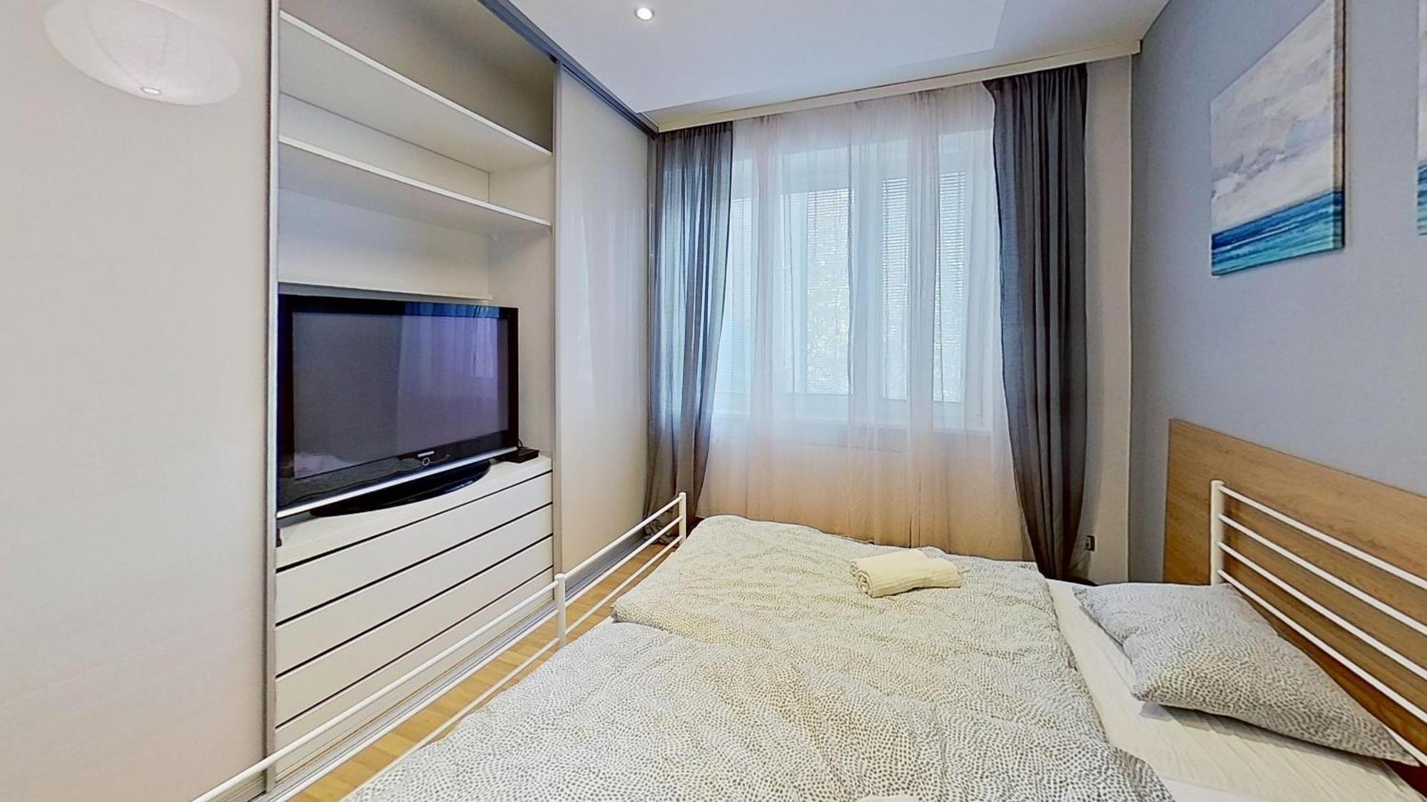 2Br Apt With Free Garage Parking, Close To The Historic Centre Bratislava Eksteriør bilde